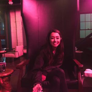 Meet your Posher, Valeria